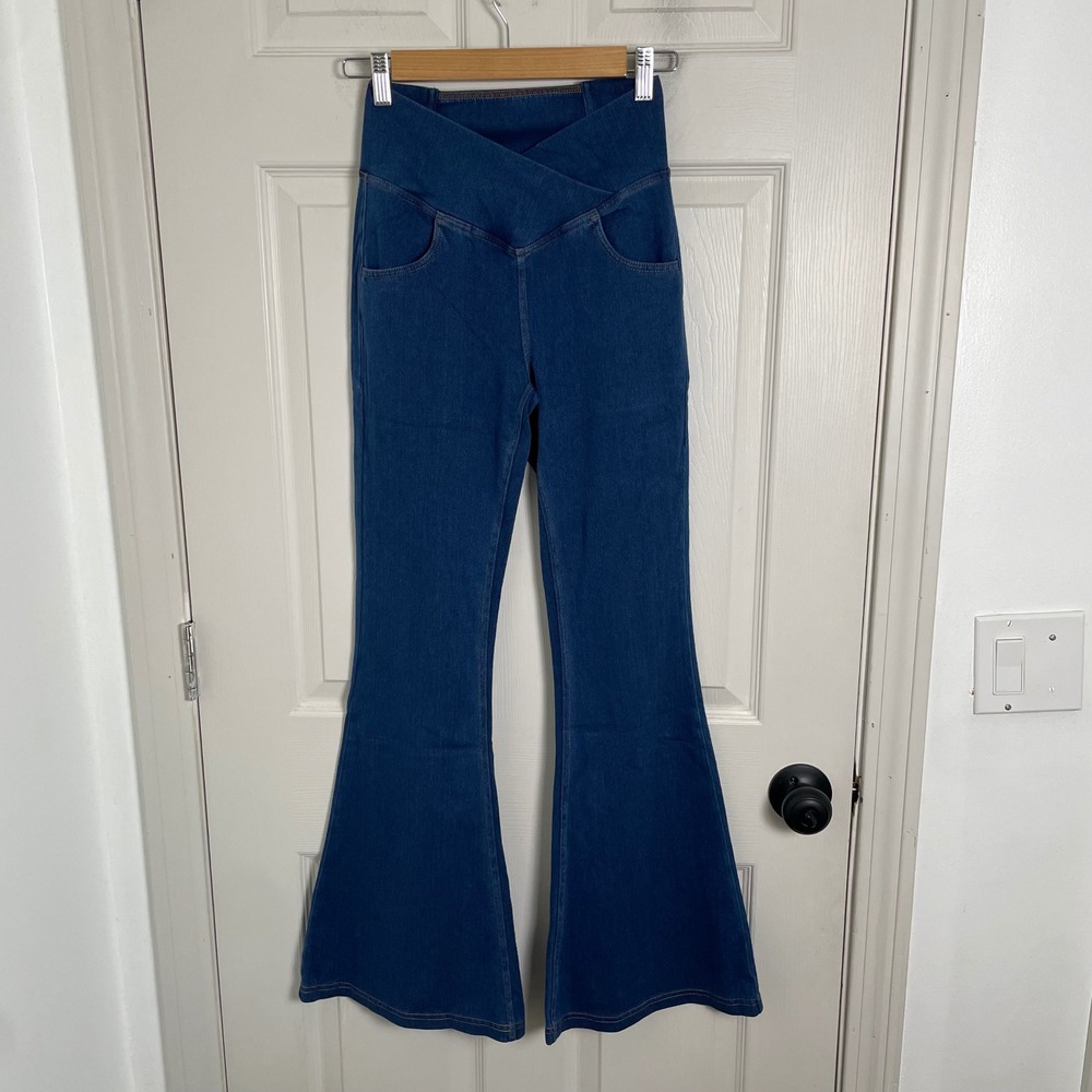 Halara‎ Flare Jeans Women XS Blue Crossover Waist Flex Denim Athleisure Y2K